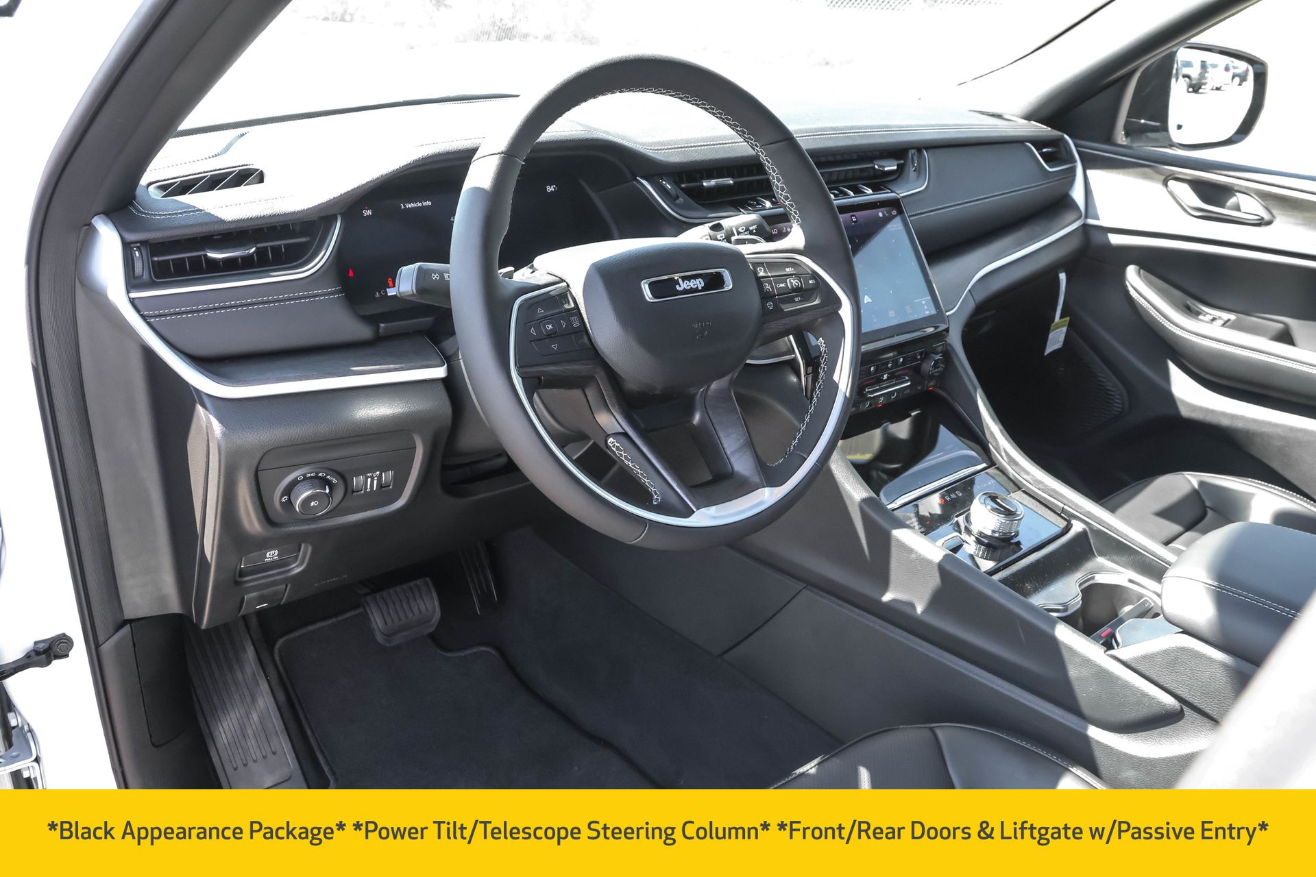 2025 JEEP GRAND CHEROKEE - Image 4