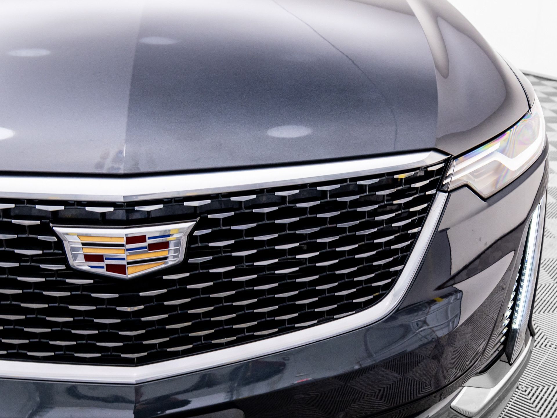 2022 Cadillac XT6 Premium Luxury photo