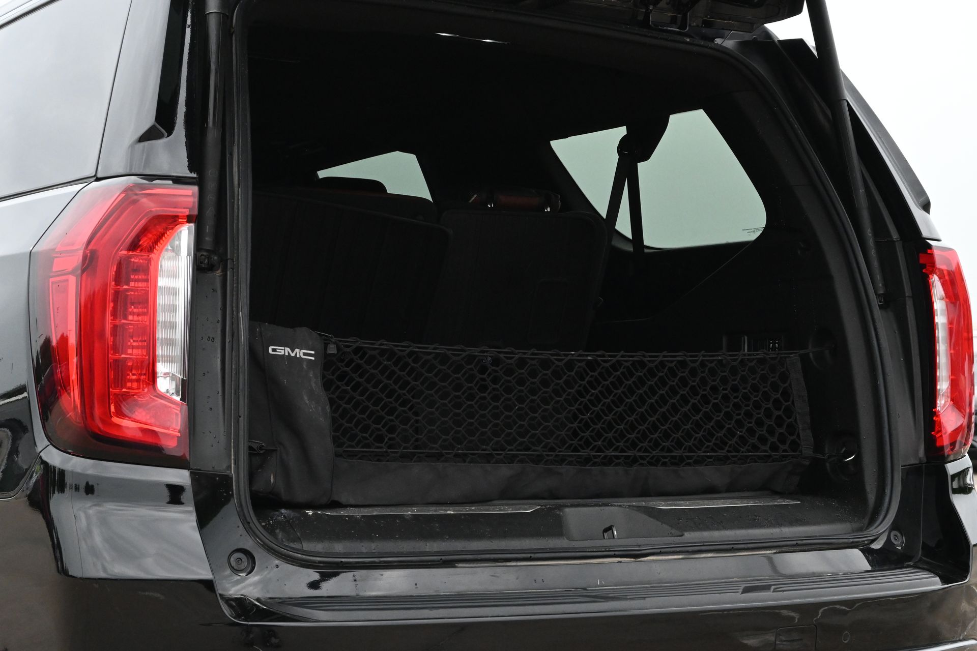 2024 GMC Yukon XL Denali Ultimate Black at Big Star Buick GMC