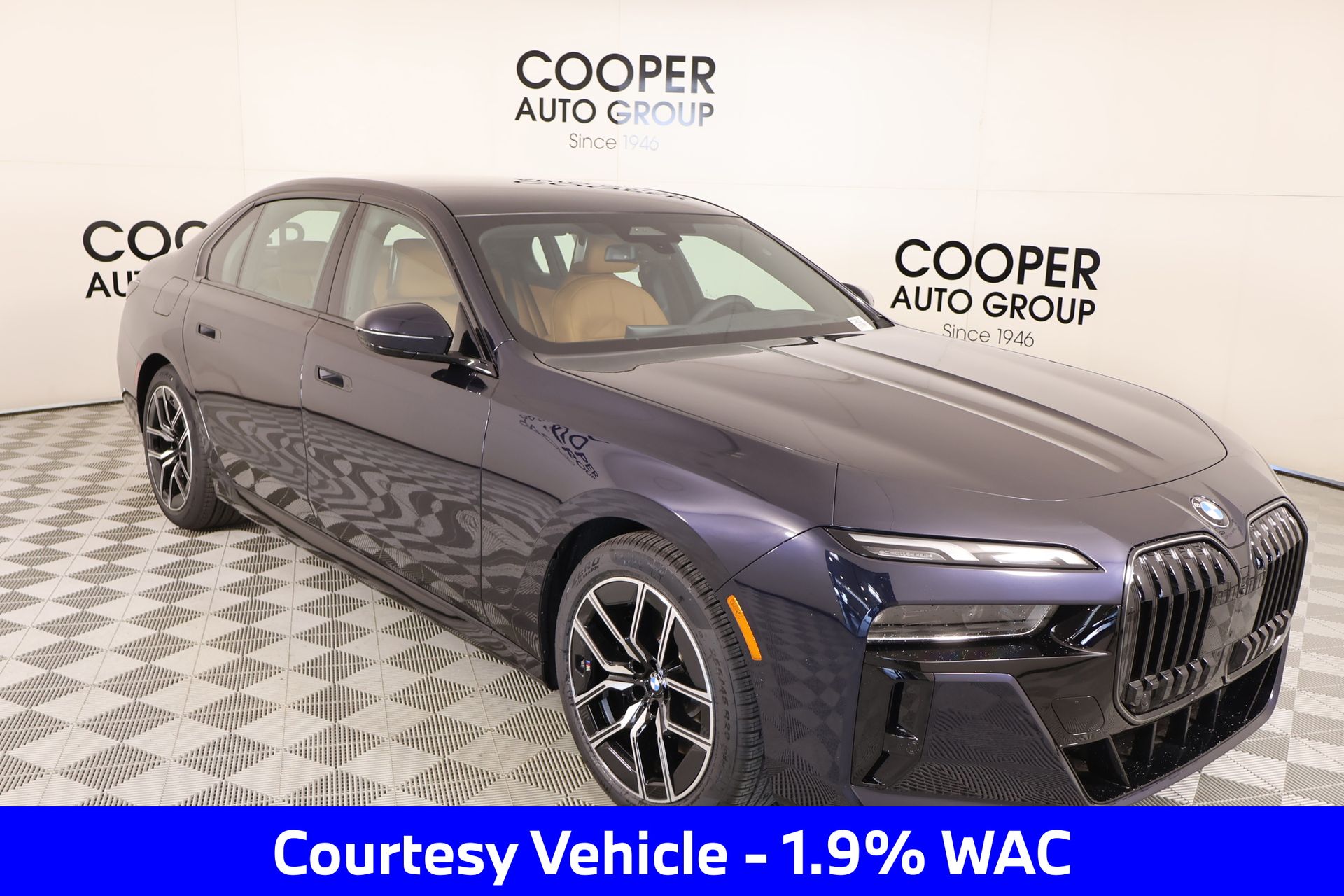 Carbon Black Metallic 2026 BMW 7 Series Sedan All-Wheel Drive 8-Speed Automatic