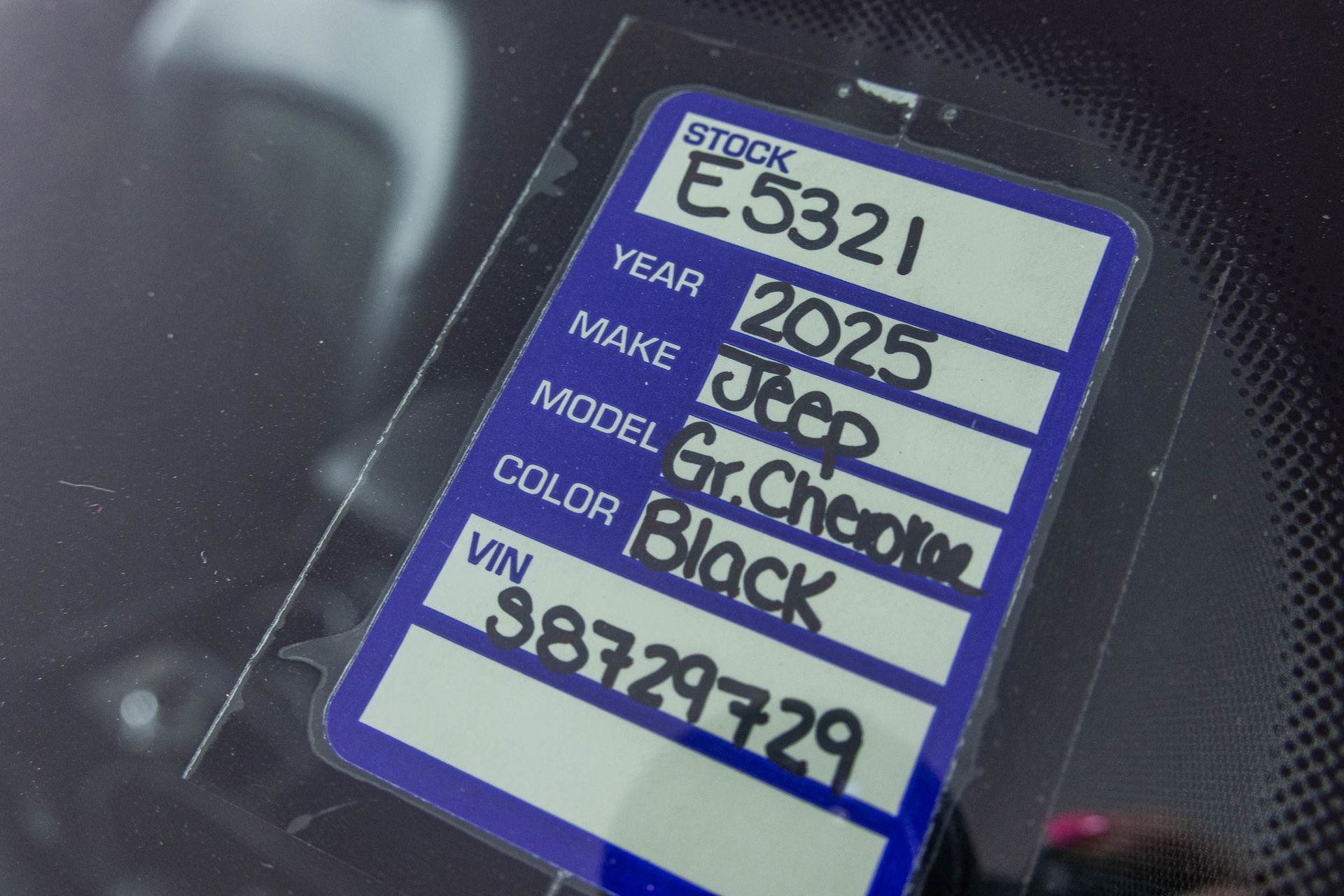 2025 JEEP GRAND CHEROKEE L - Image 42