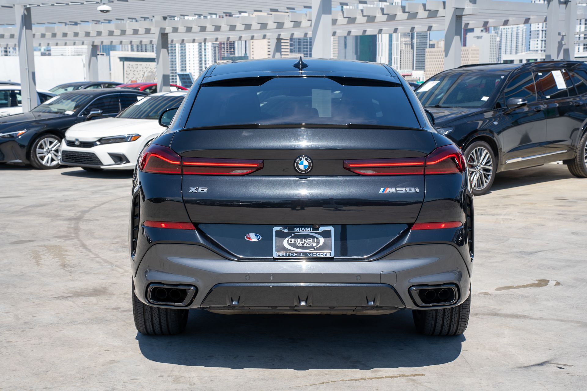 View vehicle photo 6