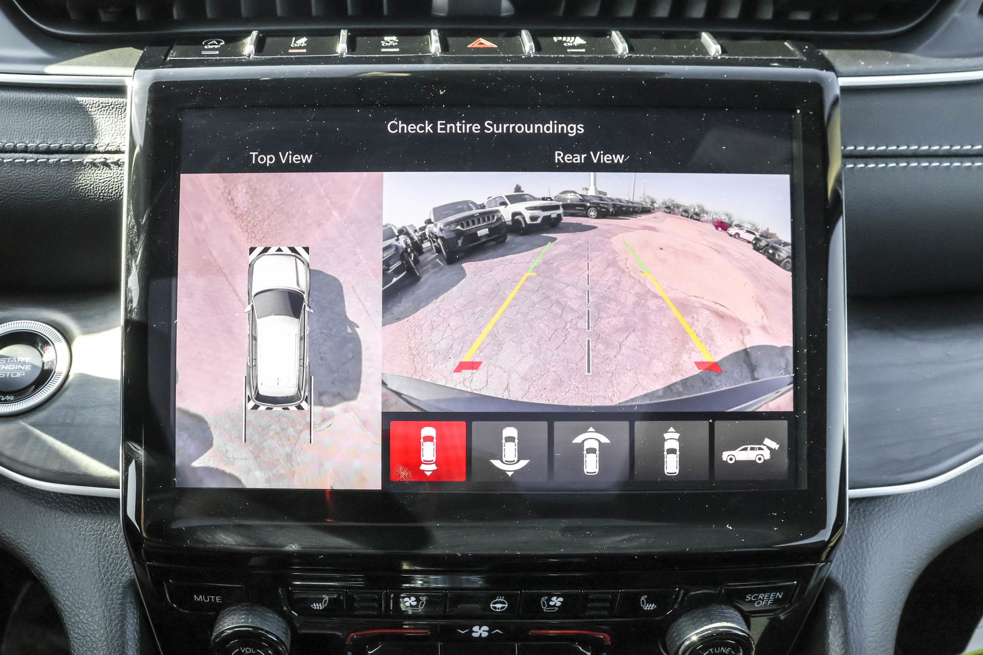 2025 JEEP GRAND CHEROKEE - Image 21