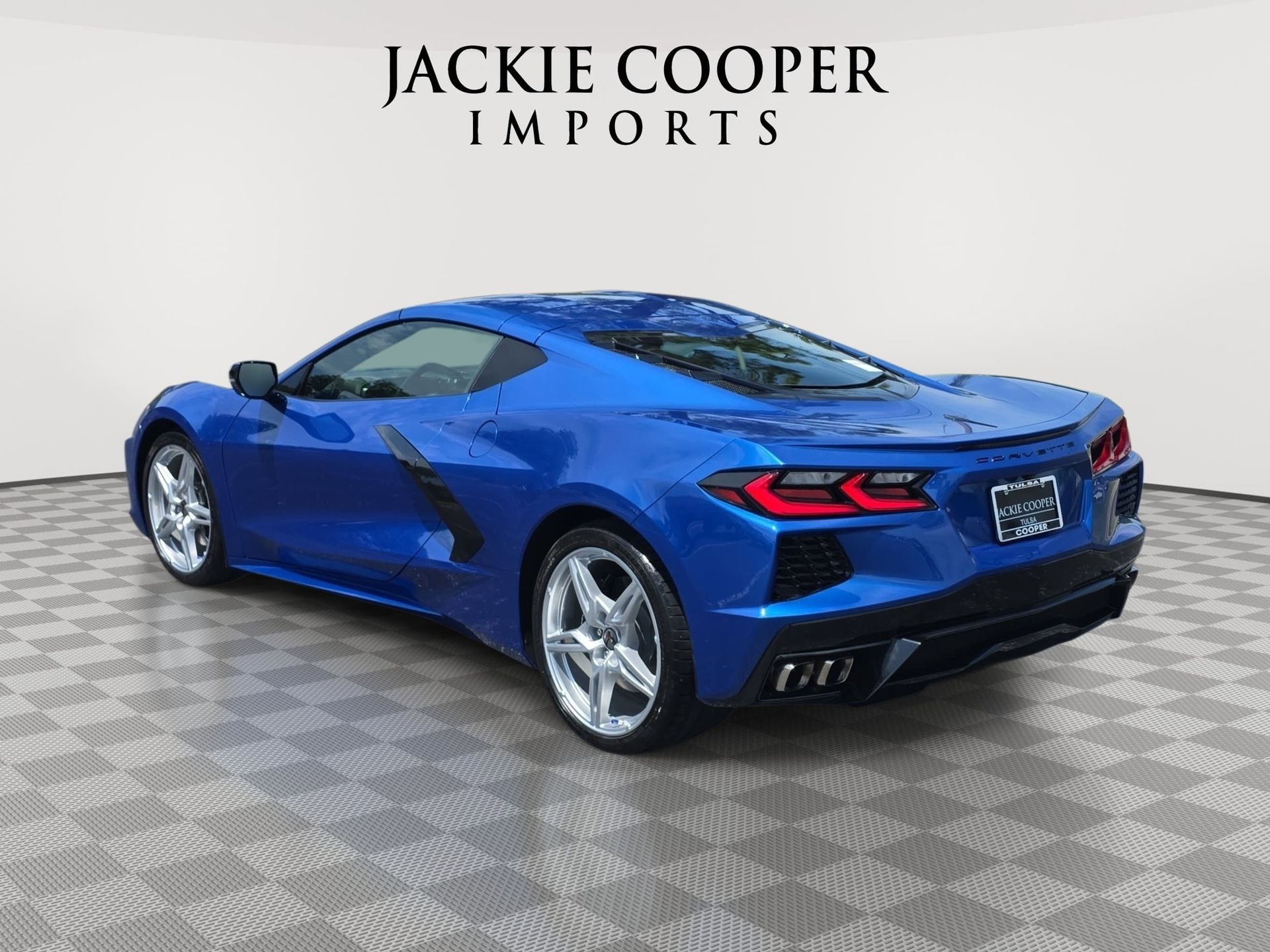 View vehicle photo 7