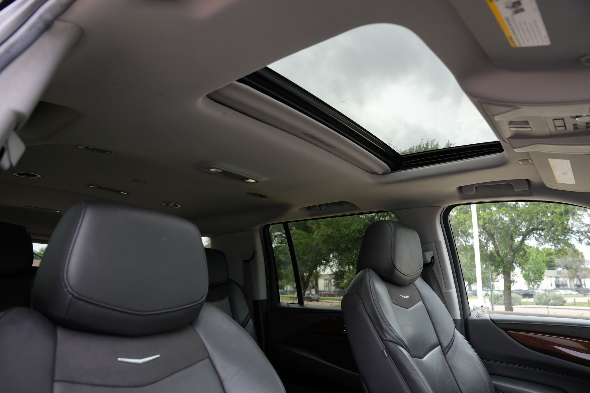 2020 Cadillac Escalade ESV Luxury Black at Emmons Autoplex