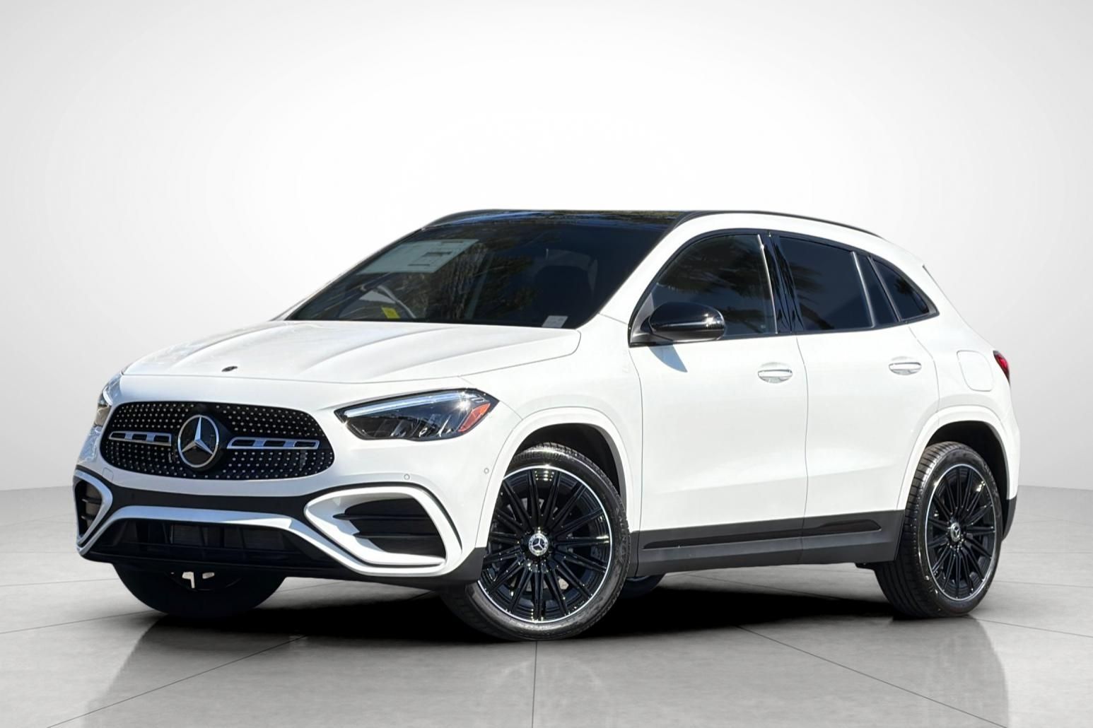Polar White 2026 Mercedes-Benz GLA SUV / Crossover Front-Wheel Drive 8-Speed Dual Clutch