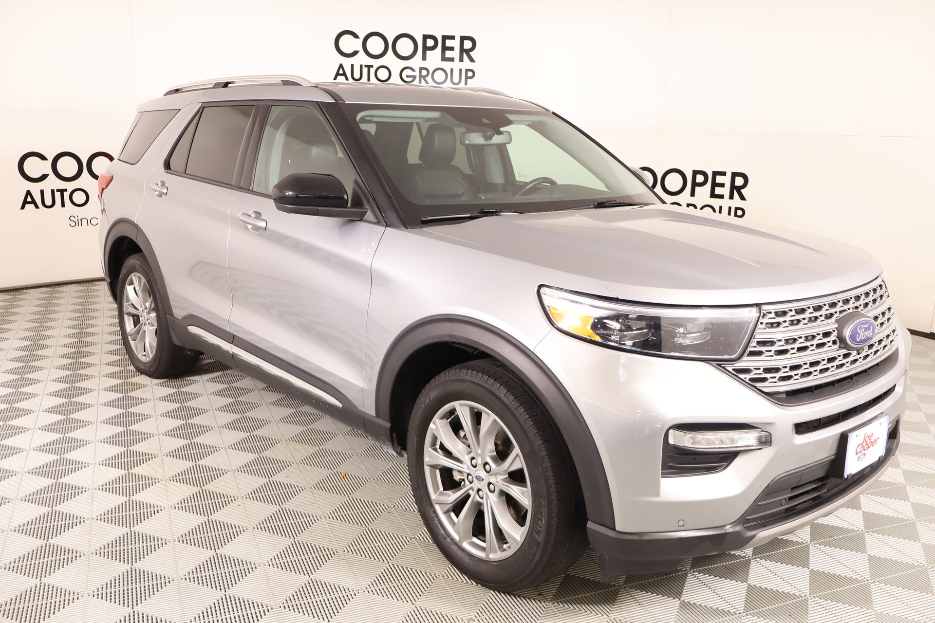 2023 Ford Explorer Limited AWD