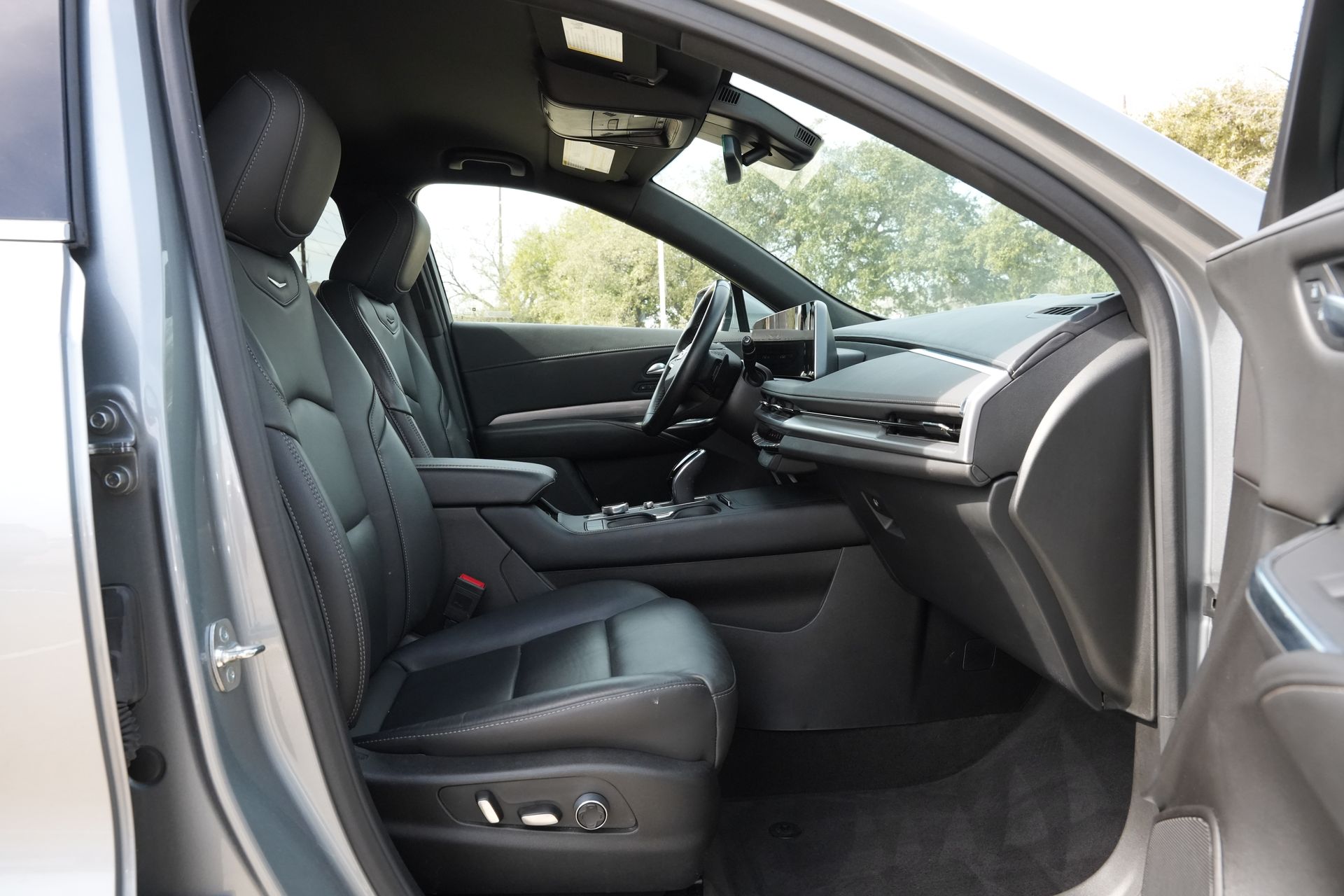 2025 Cadillac XT4 Premium Luxury Silver at Tom Peacock Cadillac