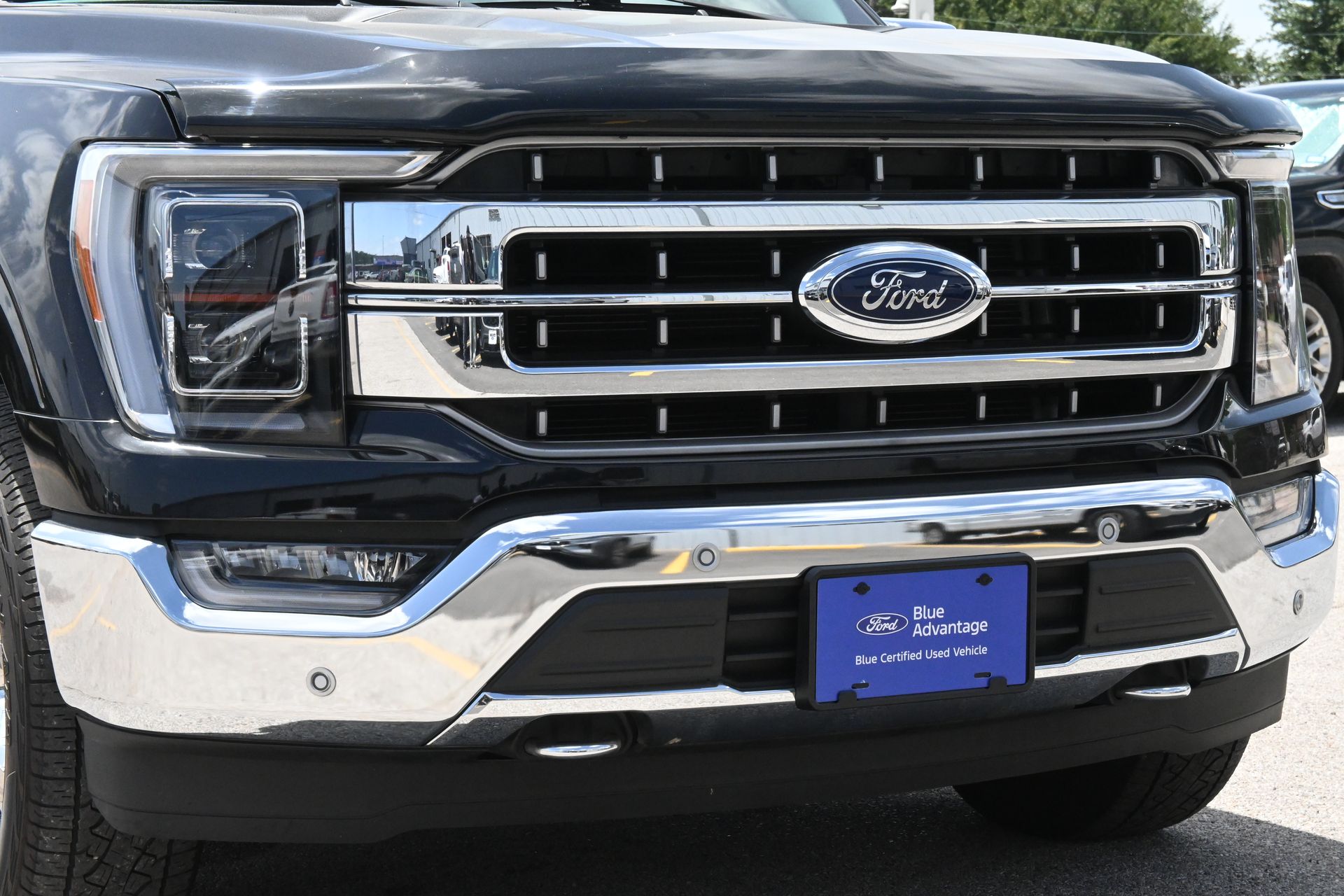 2022 Ford F-150 Lariat Black at AutoSavvy Houston Southwest