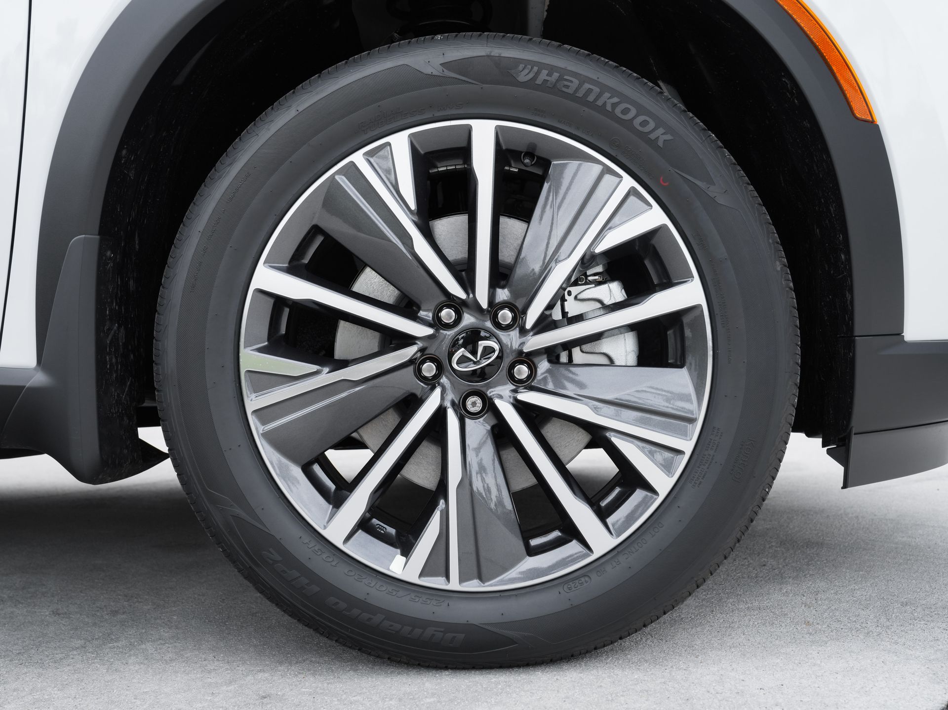 new 2027 INFINITI QX60 car, priced at $54,155