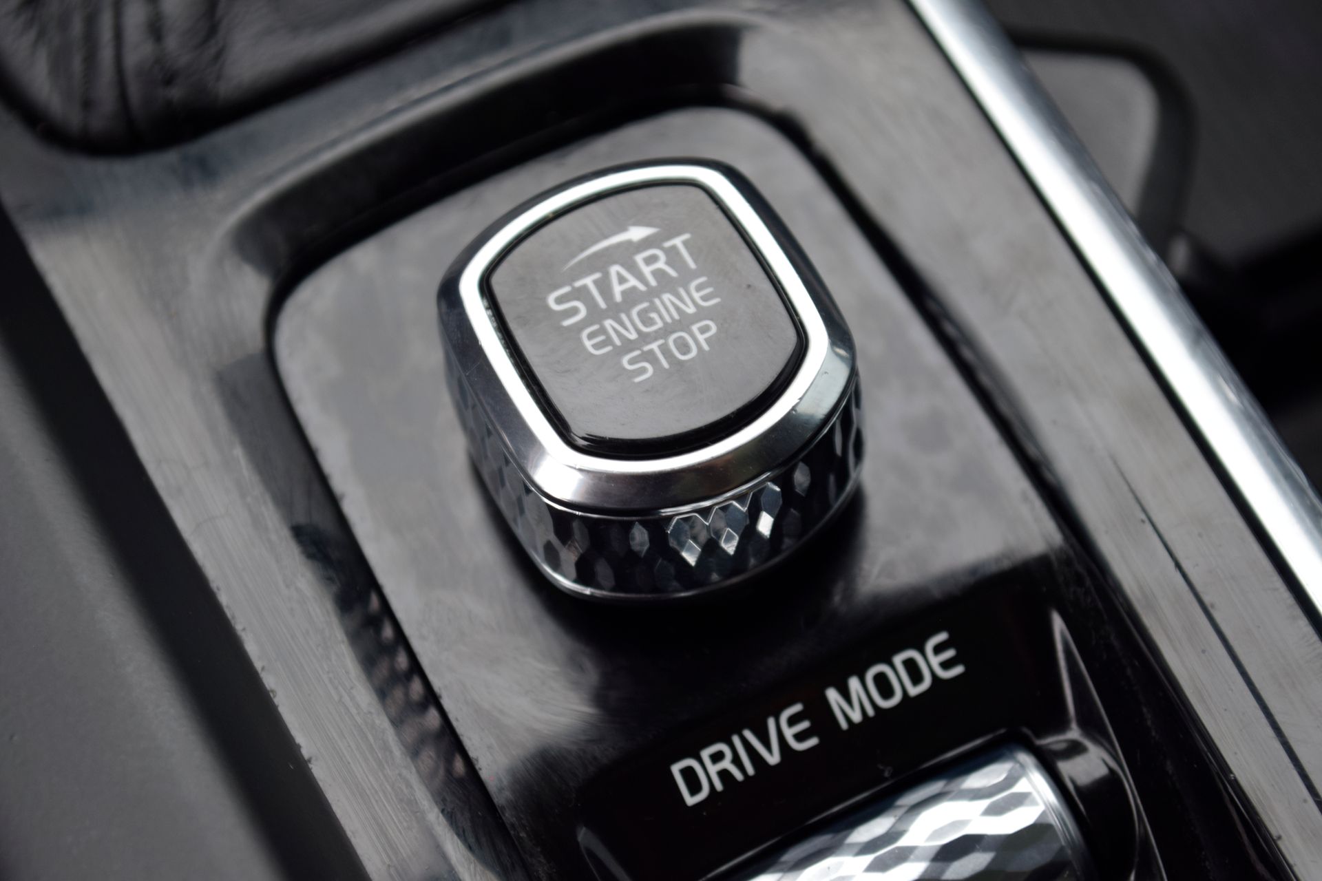 2021 Volvo XC60 T5 Momentum - 10
