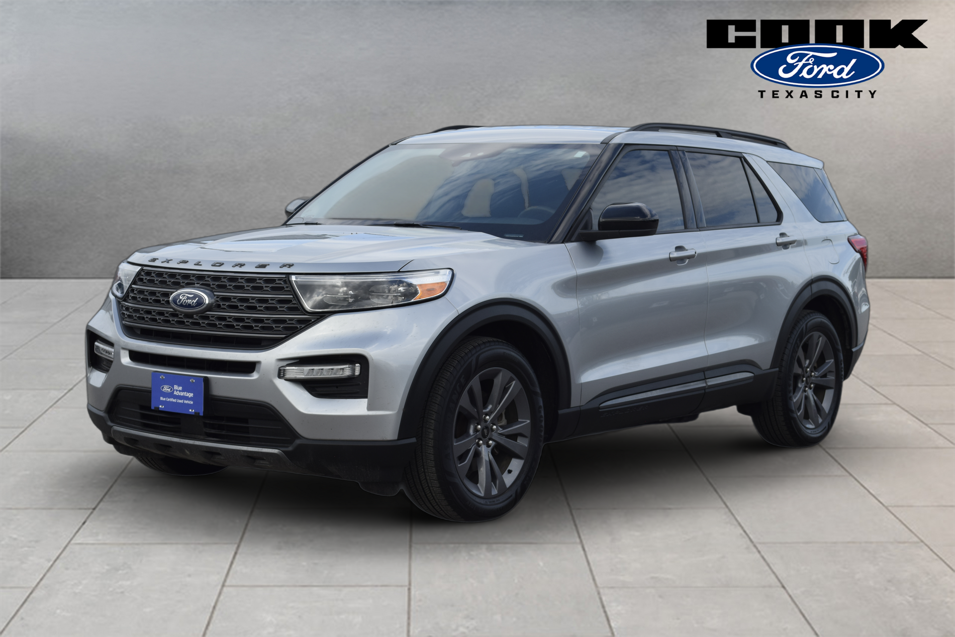 2023 Ford Explorer XLT Silver at DeMontrond Gulf Freeway