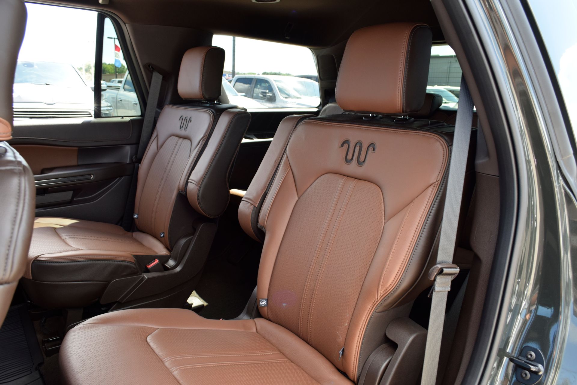 2023 Ford Expedition King Ranch Green at AutoSavvy Houston Southwest