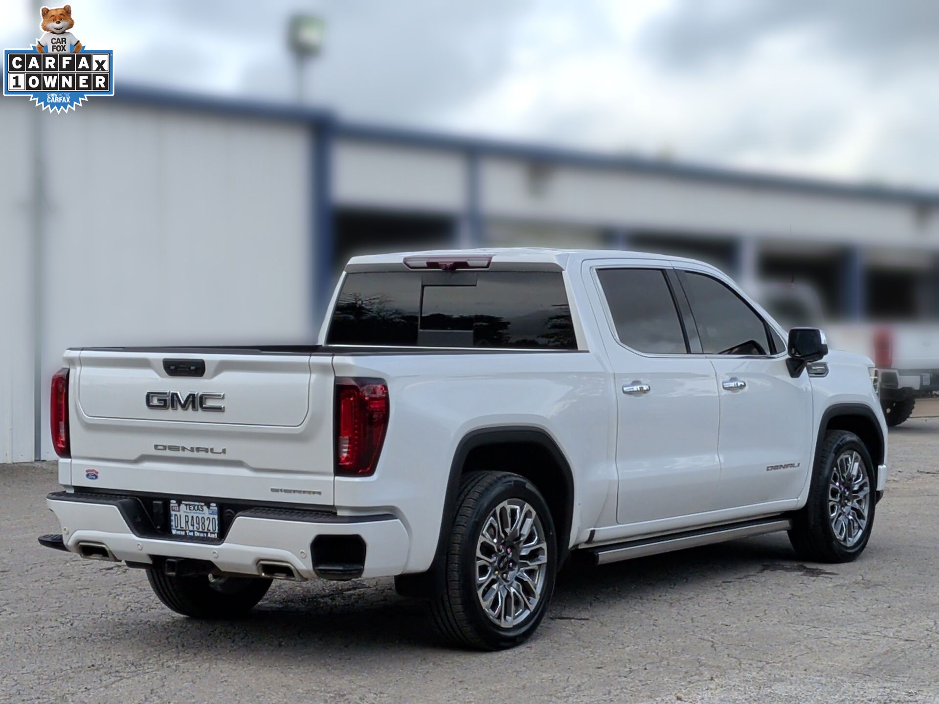 2025 GMC Sierra 1500 Denali Ultimate - 4