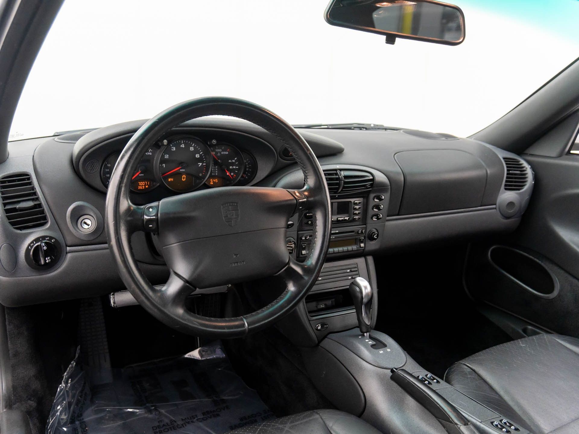 1999 Porsche 911 Carrera 4 photo