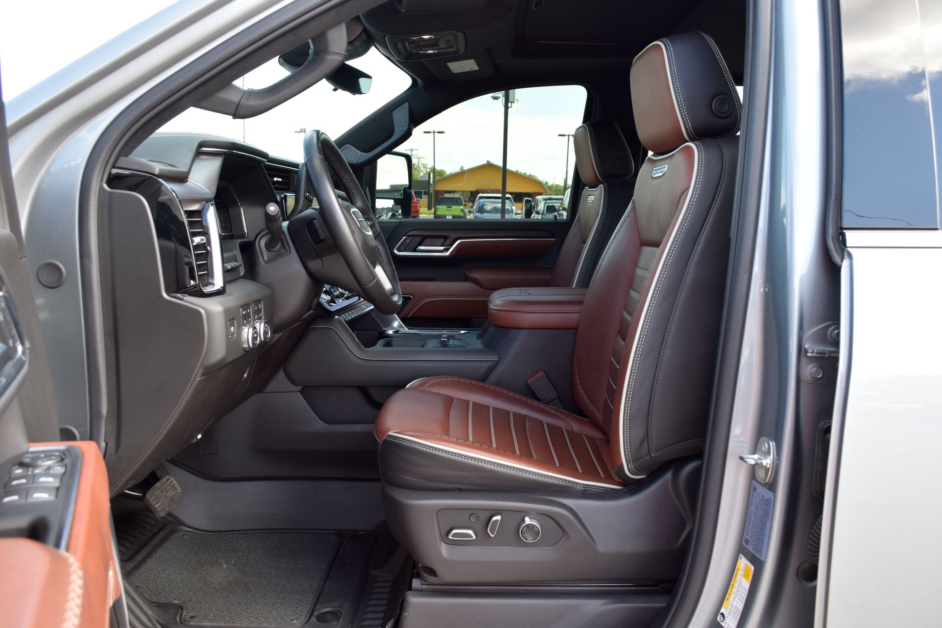 2024 GMC Sierra 2500HD Denali Ultimate Silver at EAG Ford Navasota