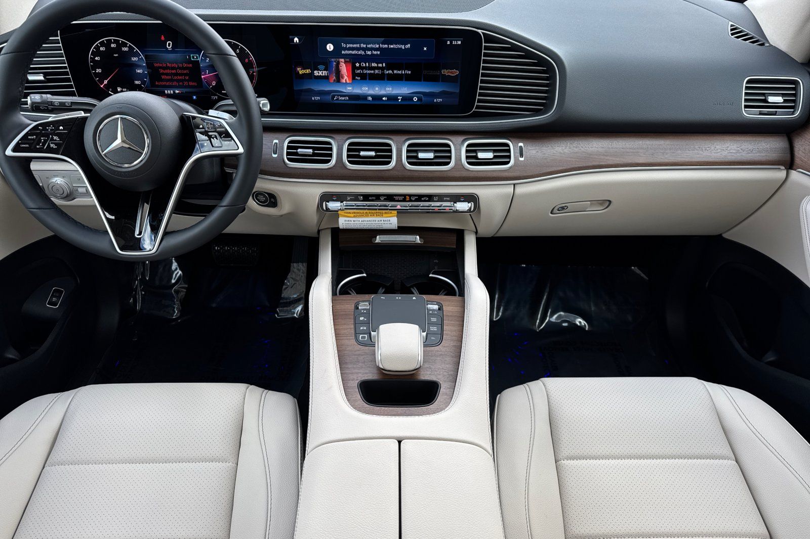 View vehicle photo 2