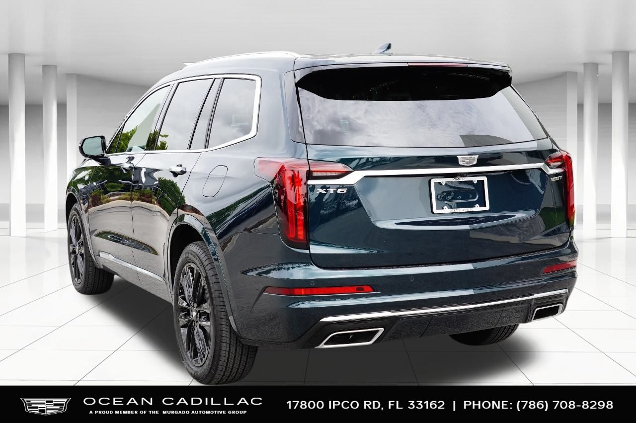 2024 Cadillac XT6 Luxury 3