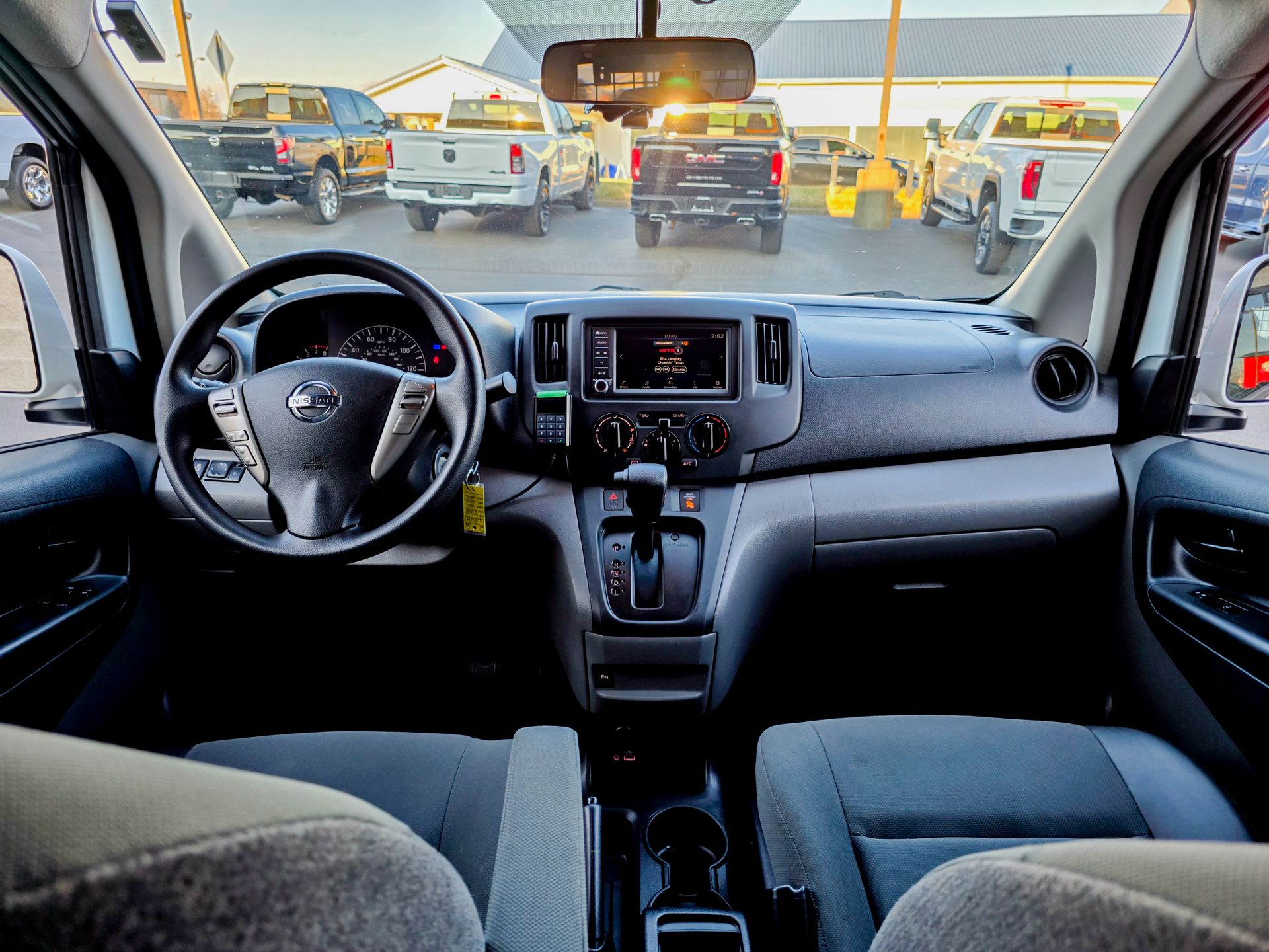 View vehicle photo 2