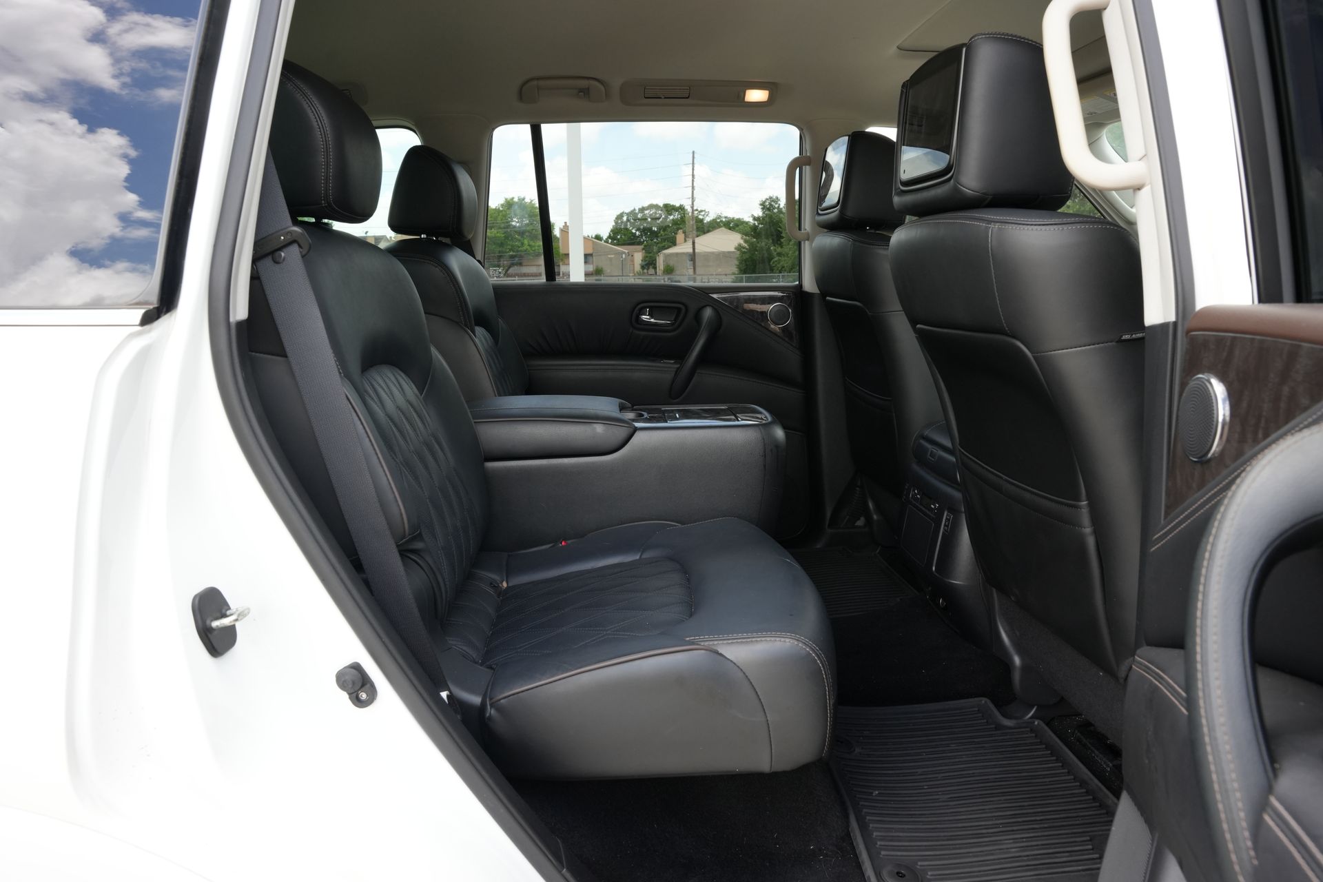 2023 Nissan Armada Platinum White at DeMontrond Ford