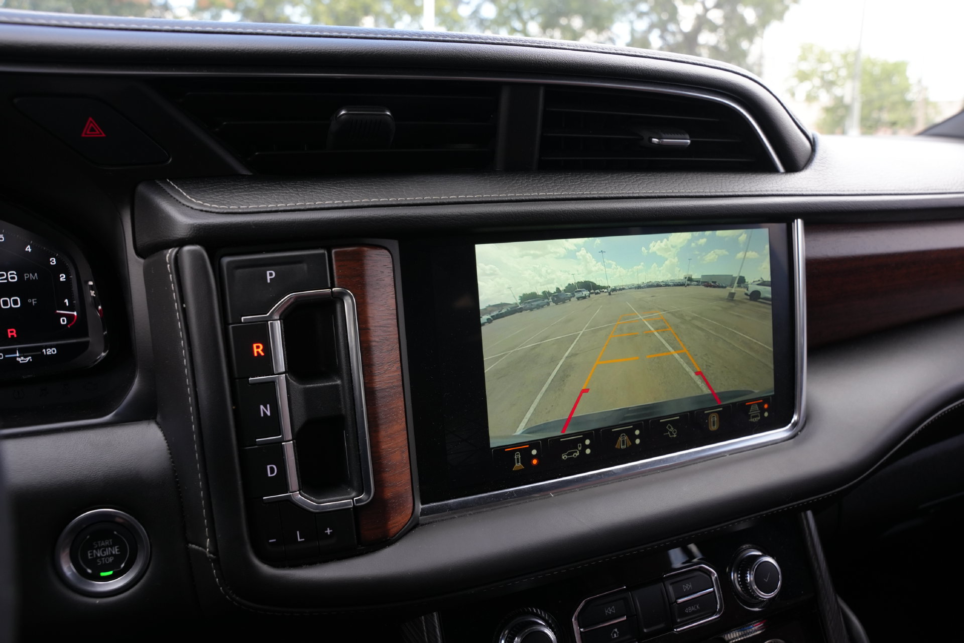 2024 GMC Yukon Denali Ultimate Silver at Big Star Buick GMC
