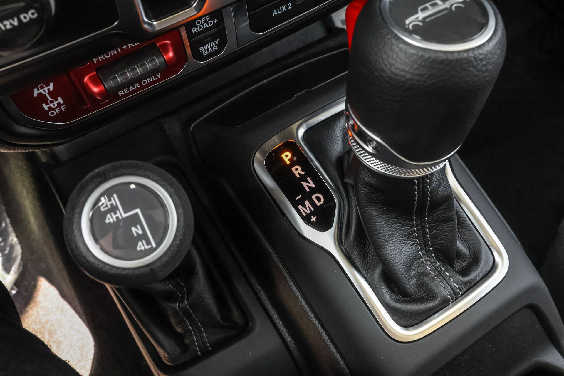 2025 JEEP GLADIATOR - Image 20