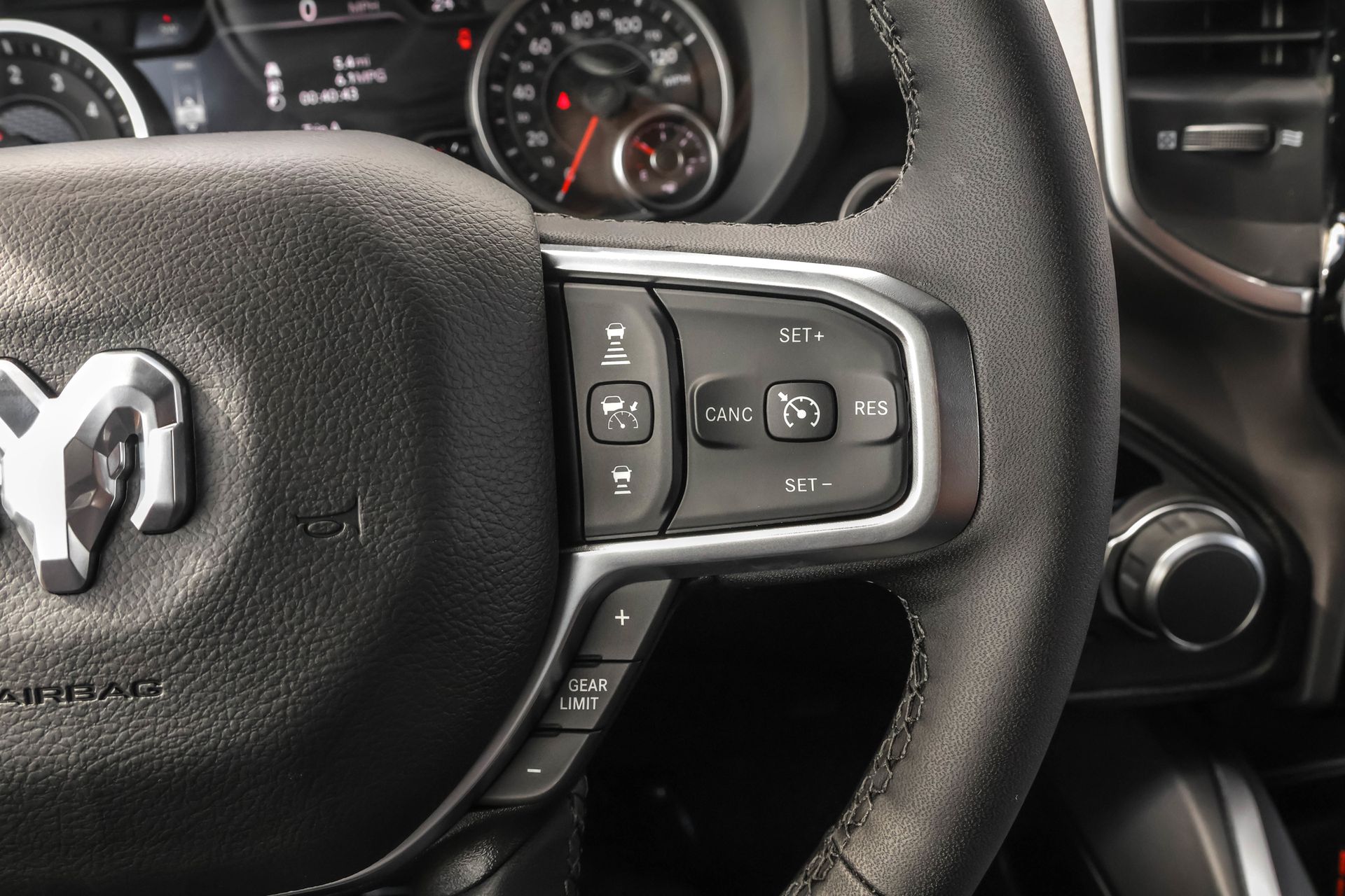 2026 RAM 1500 - Image 23