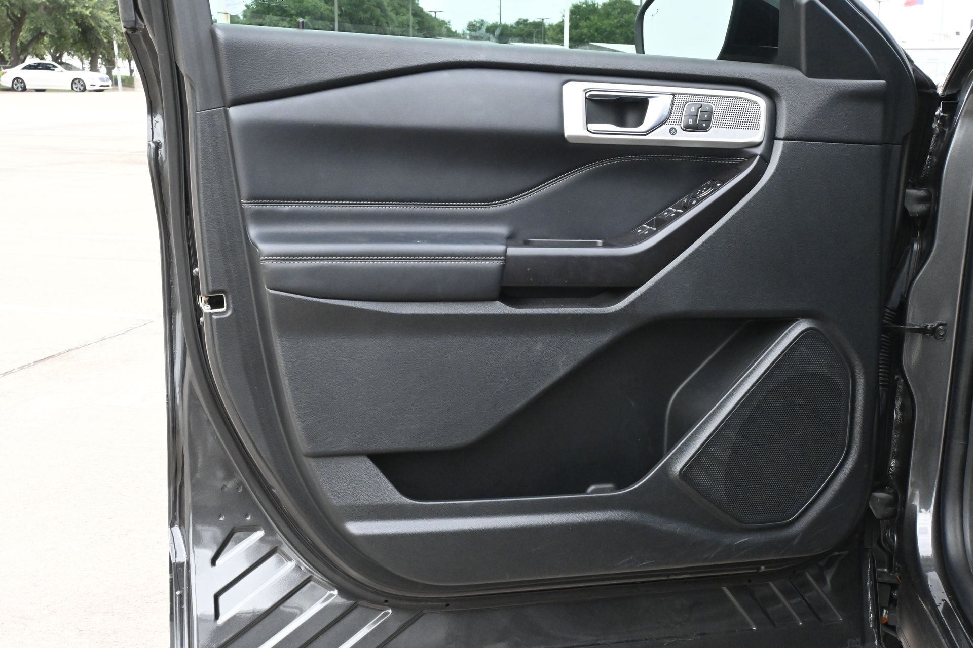 2020 Ford Explorer Limited Gray at DeMontrond Auto Country