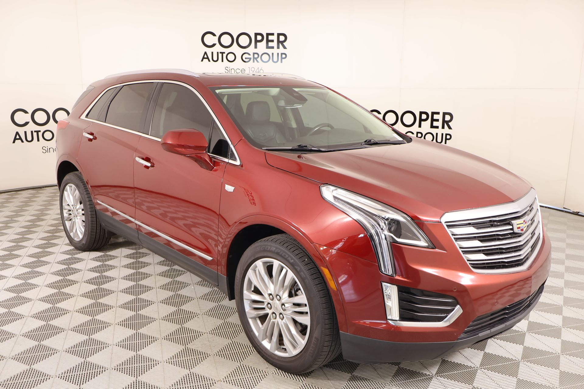 2018 Cadillac XT5 Premium Luxury FWD