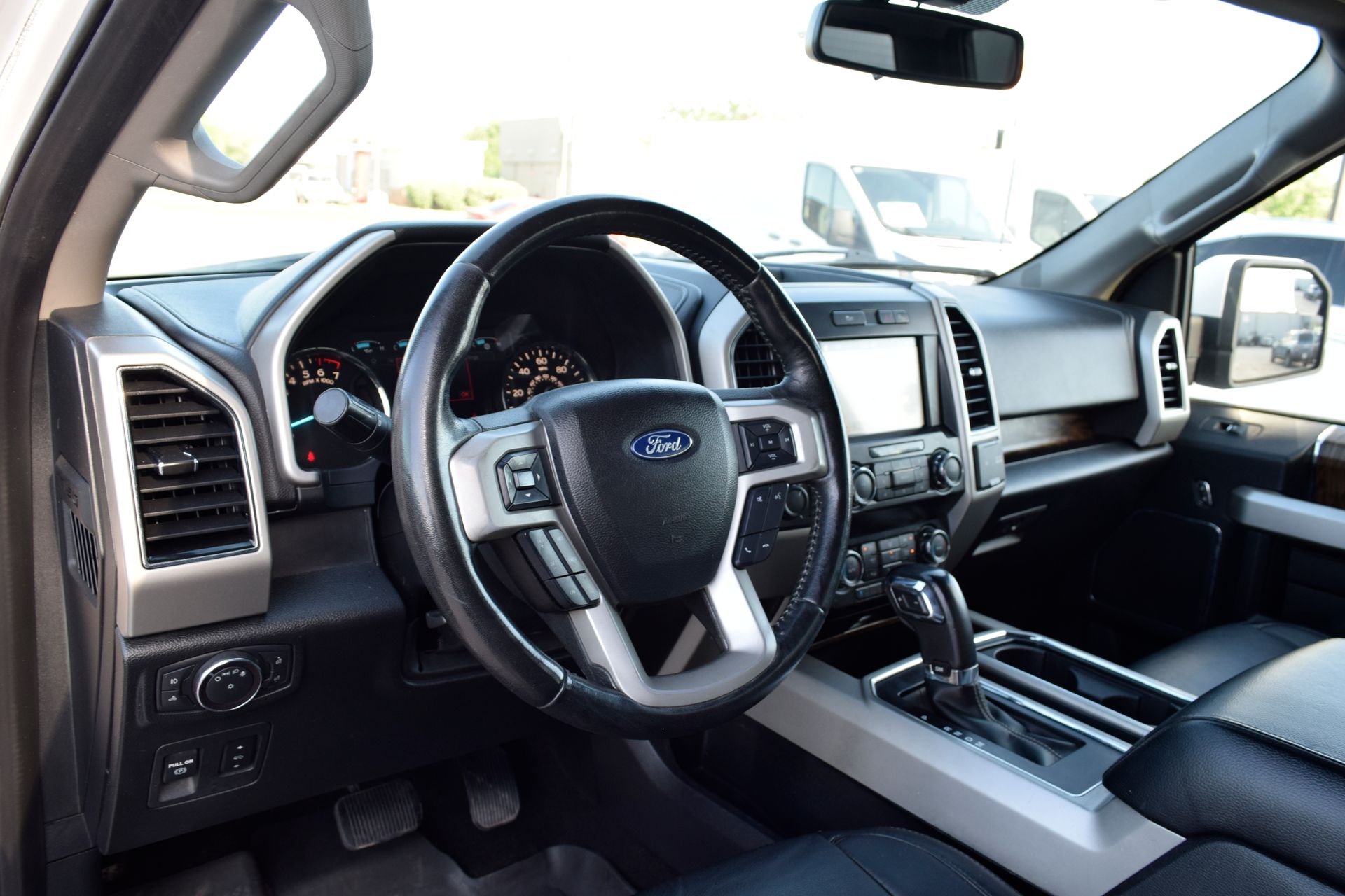2019 Ford F-150 Lariat White at EAG Ford Navasota