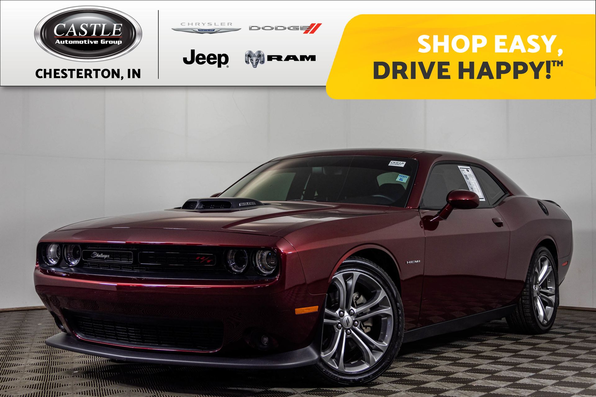 Octane Red Pearlcoat 2022 Dodge Challenger Coupe Rear-Wheel Drive 8-Speed Automatic