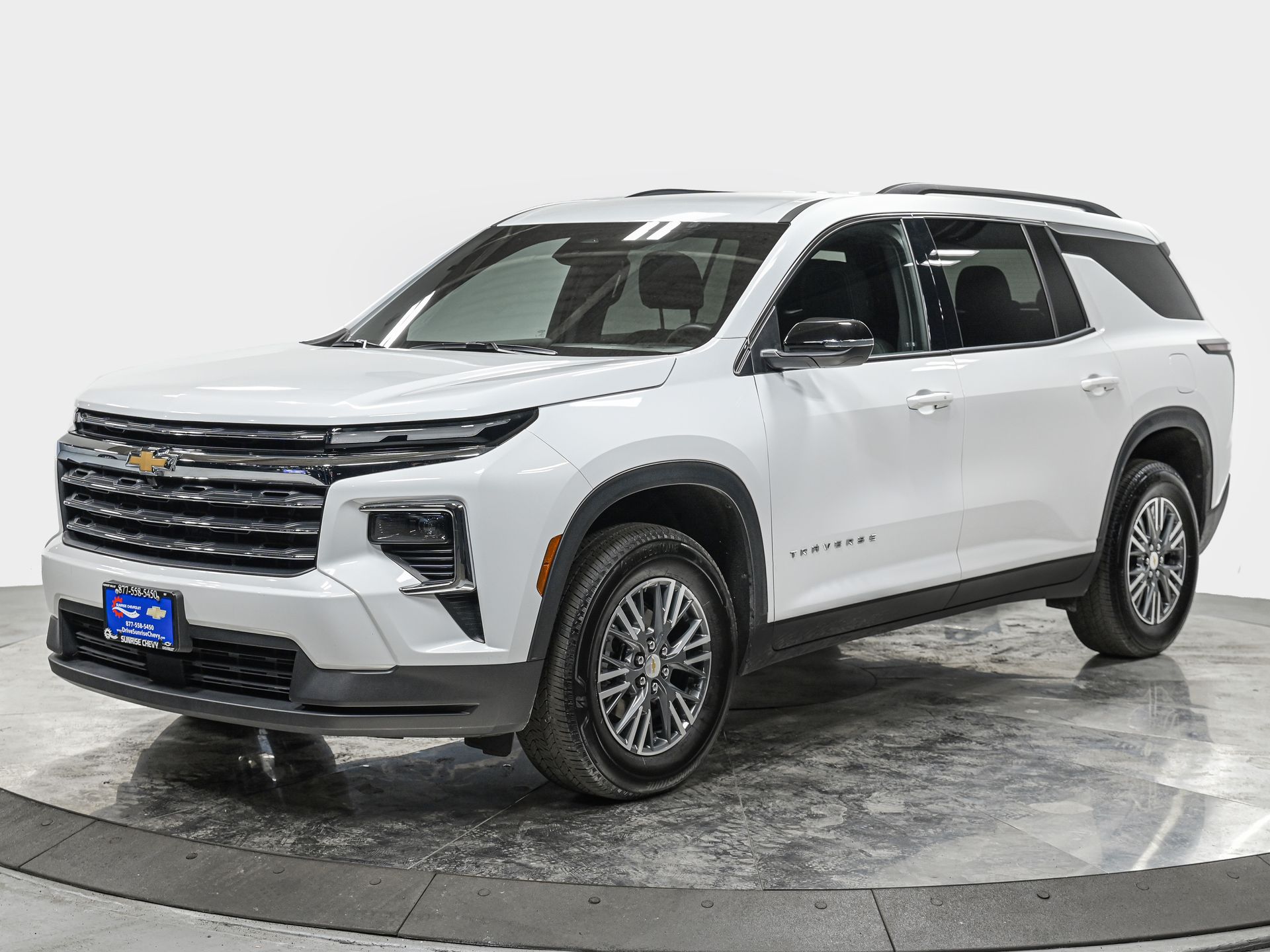 2025 Chevrolet Traverse LT FWD