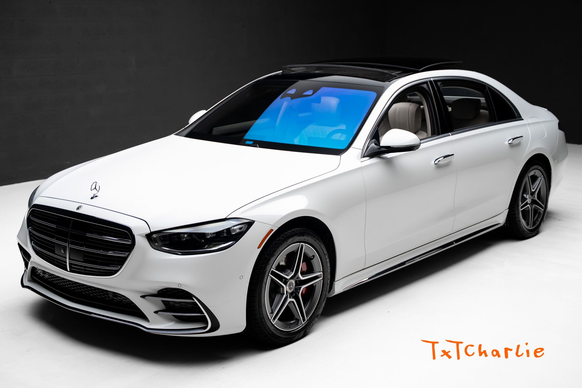 MANUFAKTUR Moonlight White Metallic 2024 Mercedes-Benz S-Class S 580e 4MATIC Sedan All-Wheel Drive 9-Speed Automatic