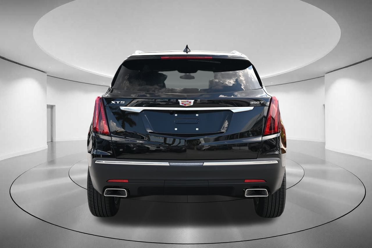 2024 Cadillac XT5 Luxury 4