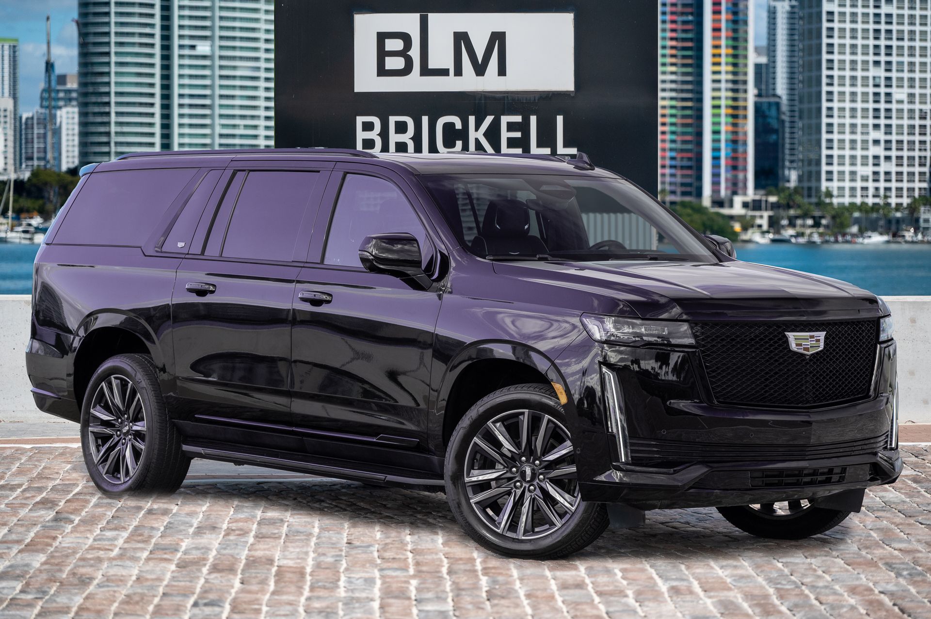 2023 Cadillac Escalade ESV Sport