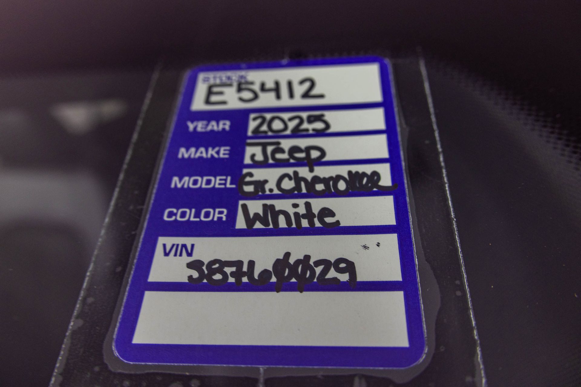 2025 JEEP GRAND CHEROKEE - Image 36