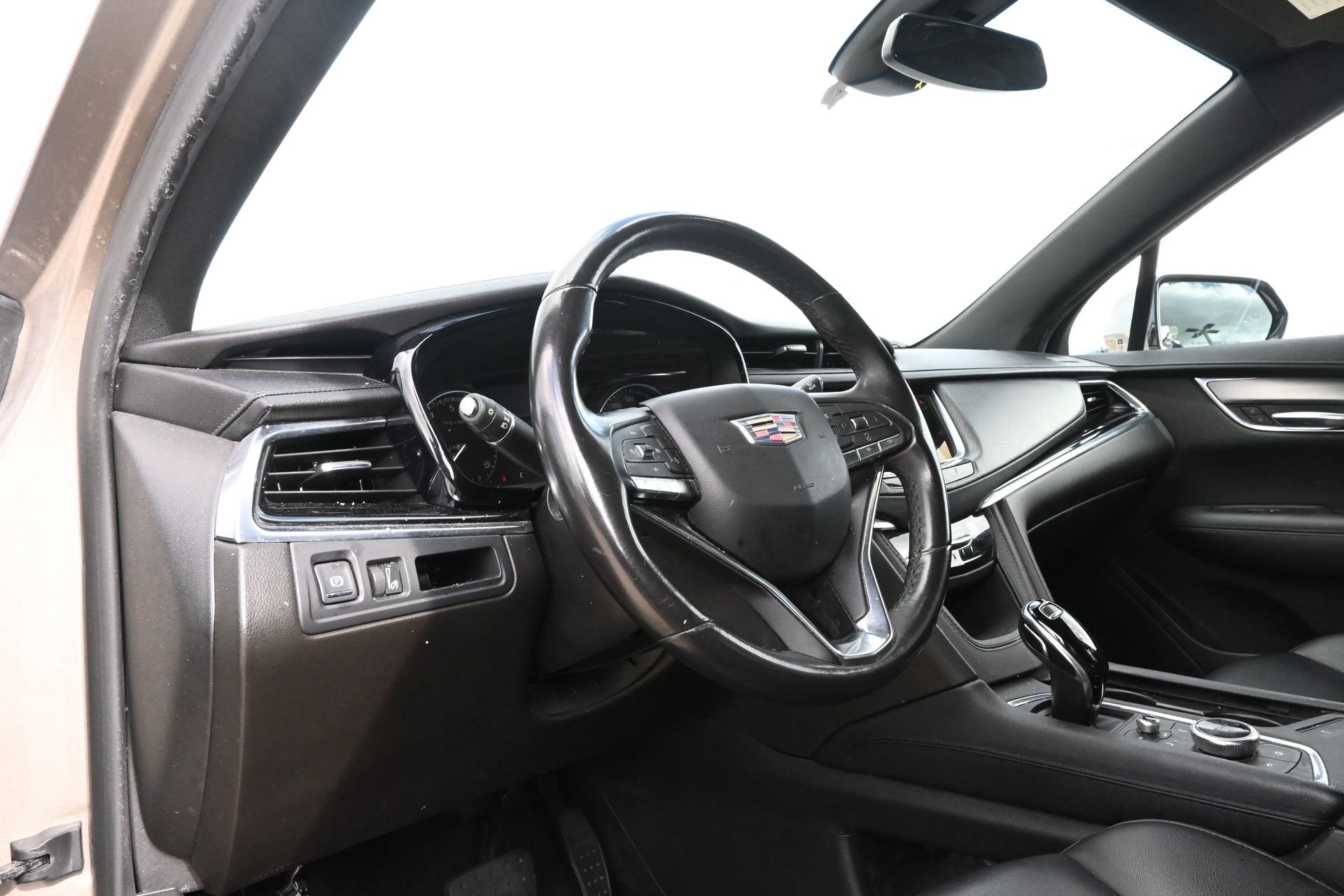 2022 Cadillac XT6 Luxury Brown at AutoSavvy Houston Northwest