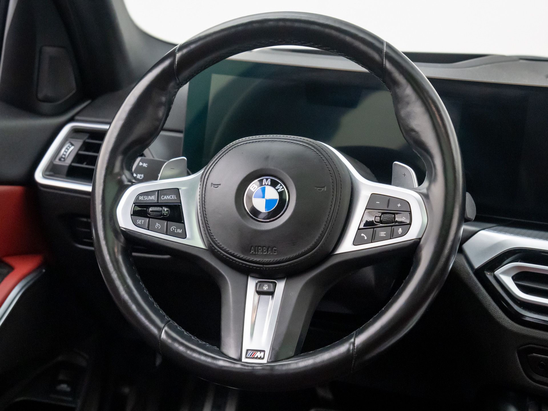 2023 BMW 3-Series 330i xDrive photo