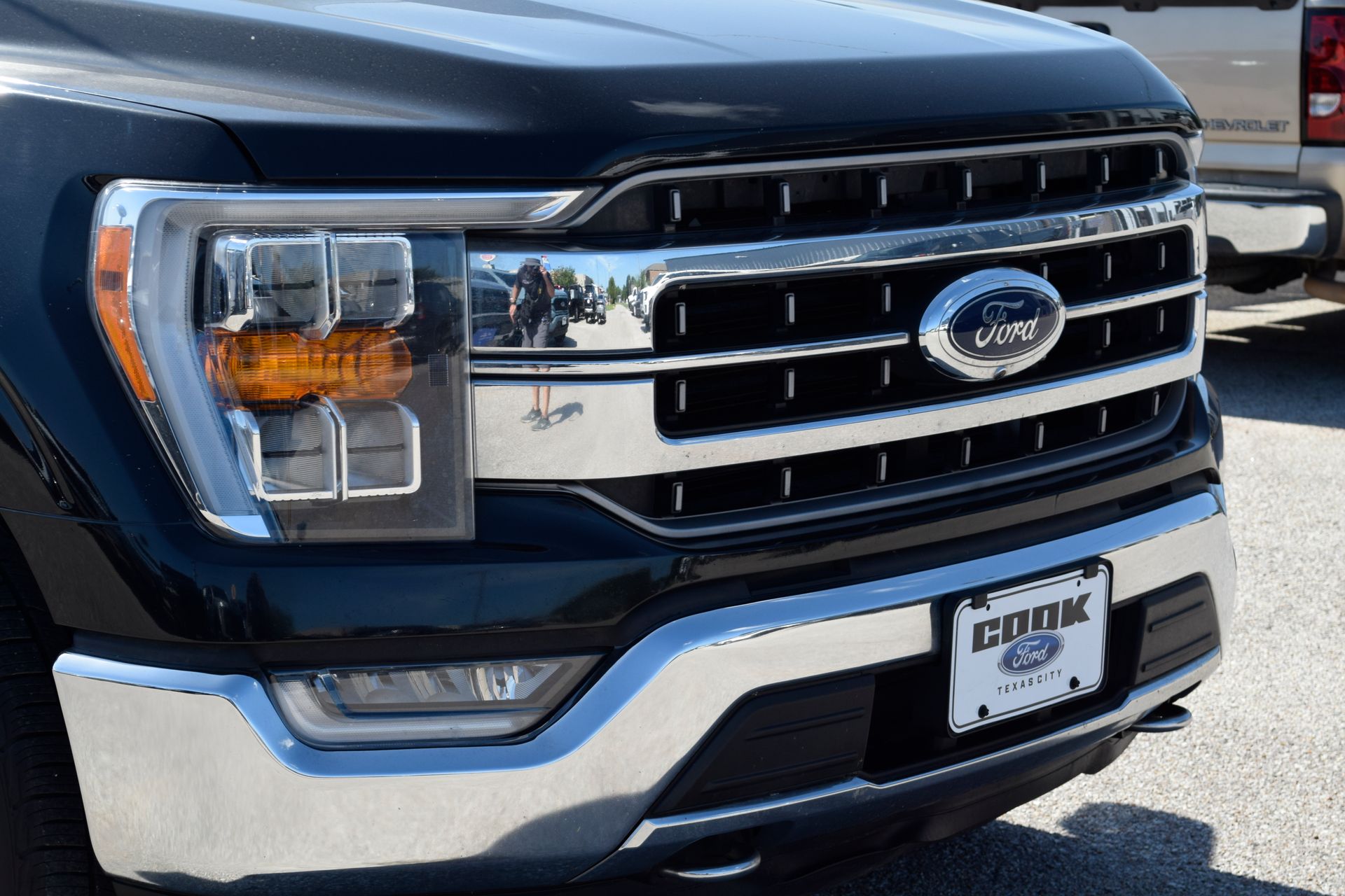 2023 Ford F-150 Lariat Black at EAG Ford Navasota