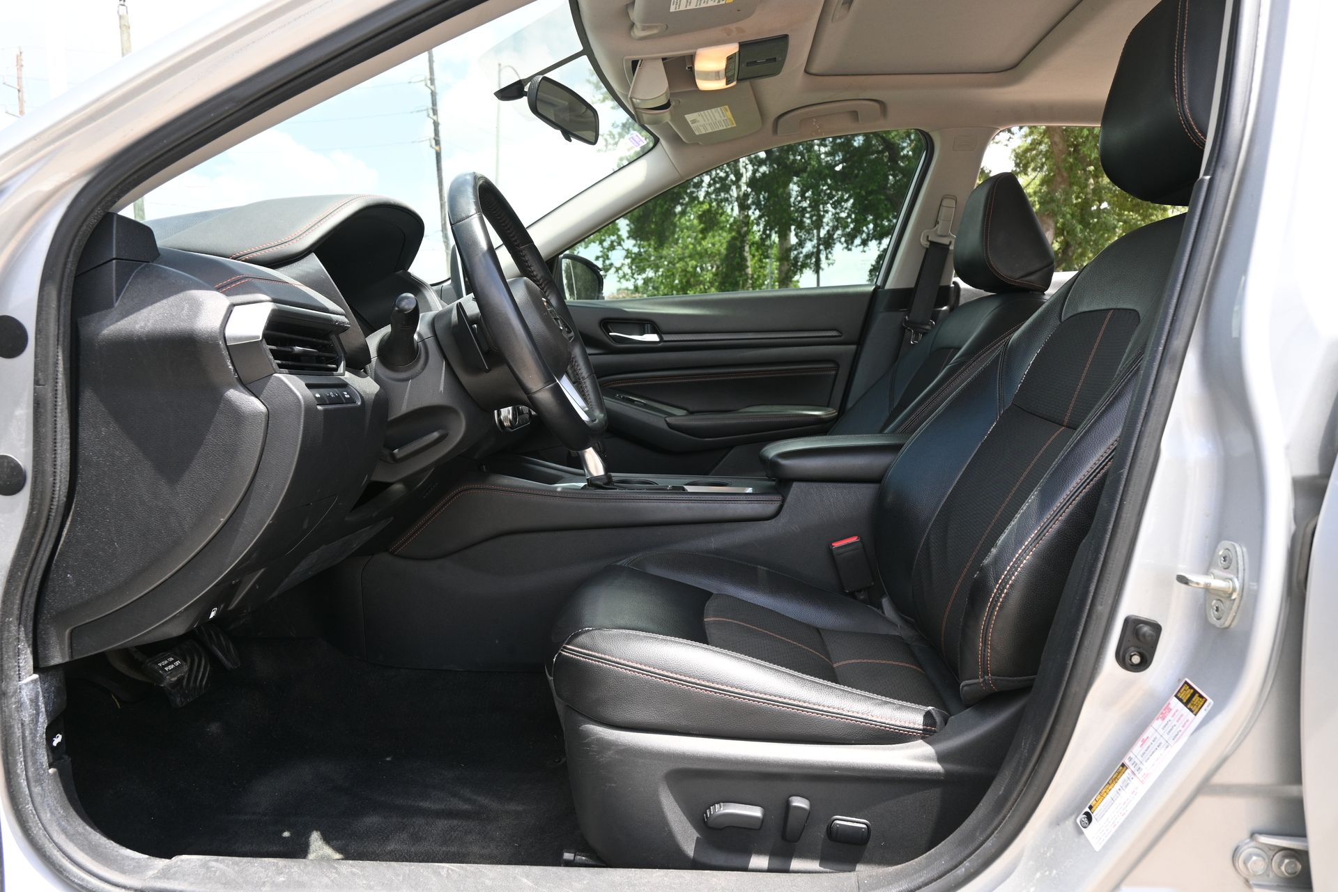 2019 Nissan Altima 2.5 SR Silver at Texan Dodge Chrysler Jeep Ram