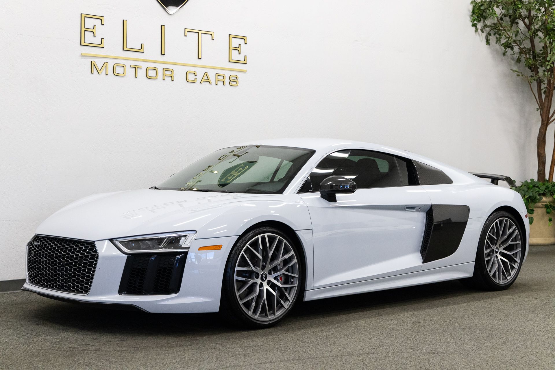 2017 Audi R8 quattro V10 Plus Coupe AWD