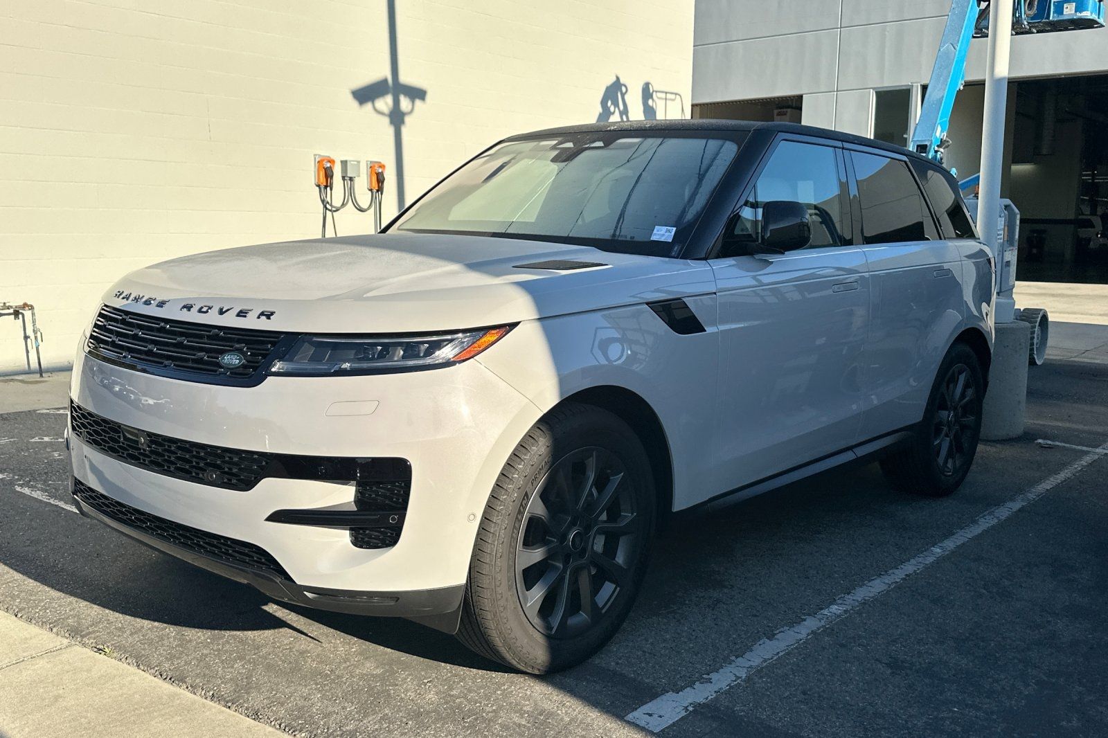 2023 Land Rover Range Rover Sport P360 SE AWD