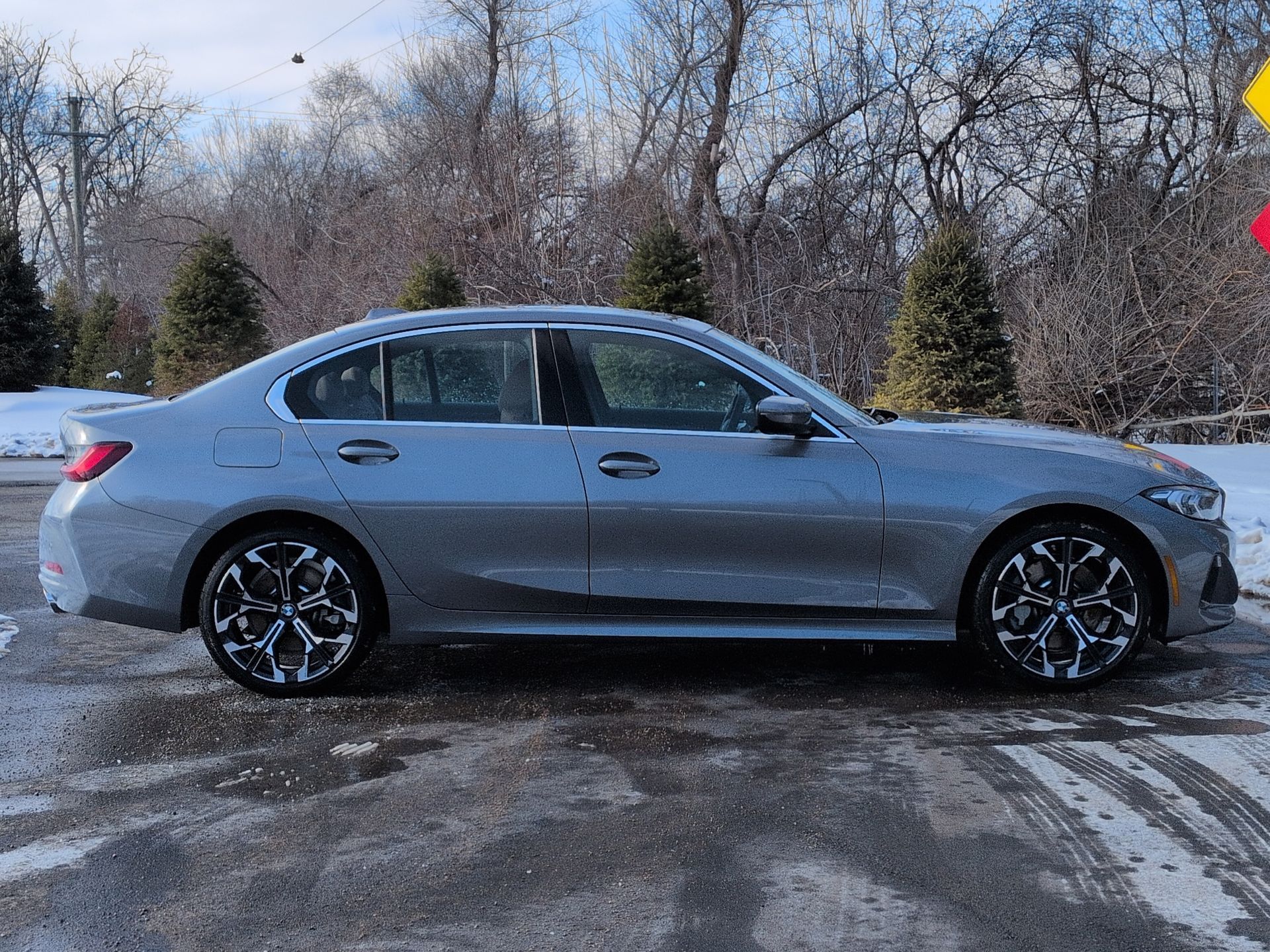 new 2025 BMW 3-Series car, priced at $47,895