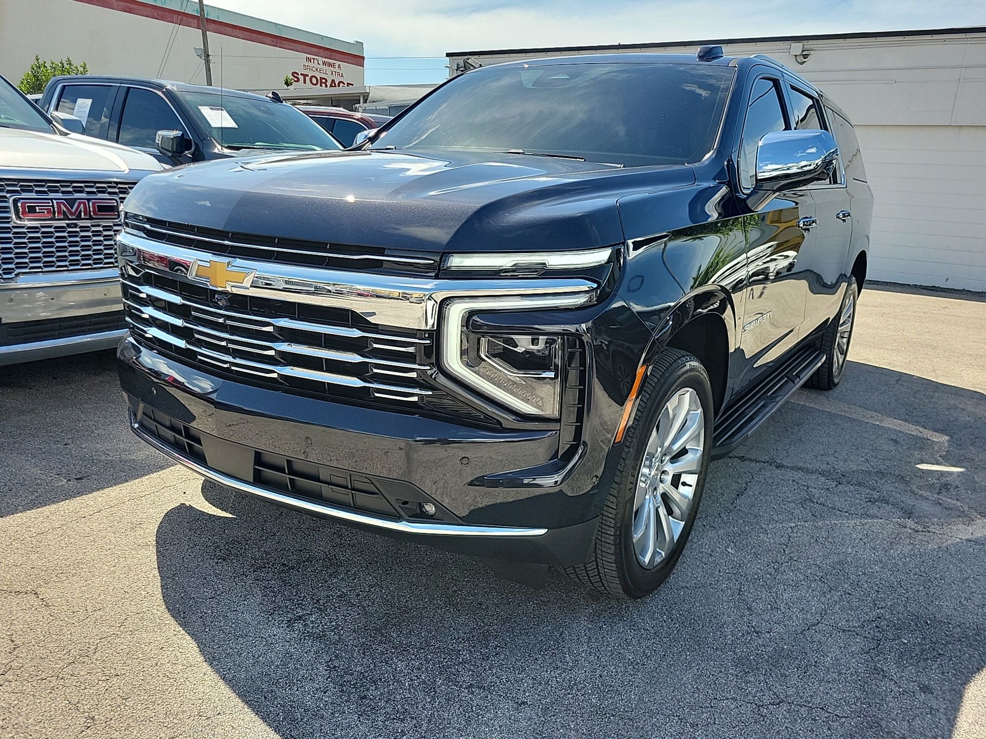 Dark Ash Metallic 2025 Chevrolet Suburban SUV / Crossover 4X2 