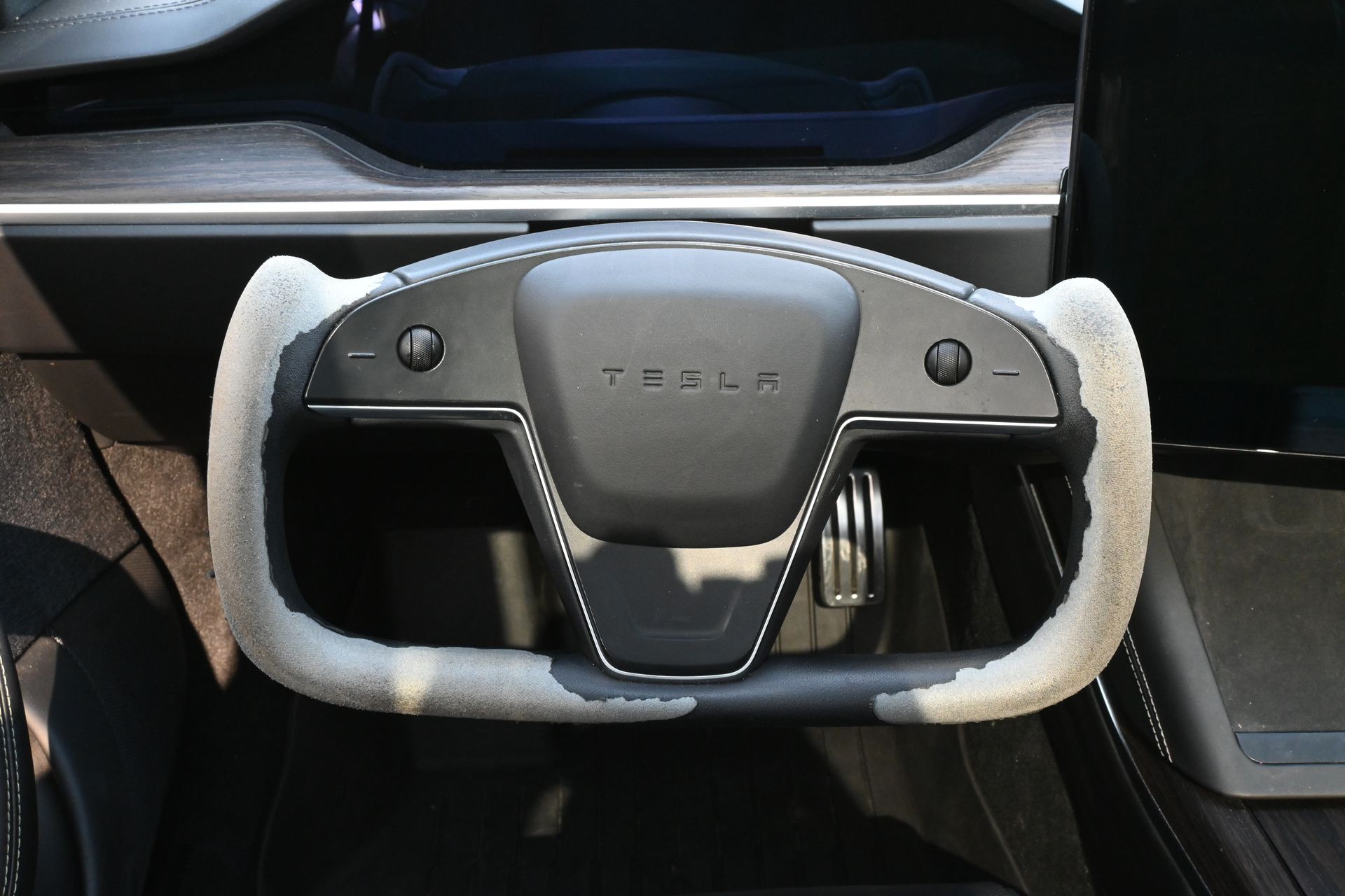 2023 Tesla Model S Standard Range White at Ultimate Motorsports