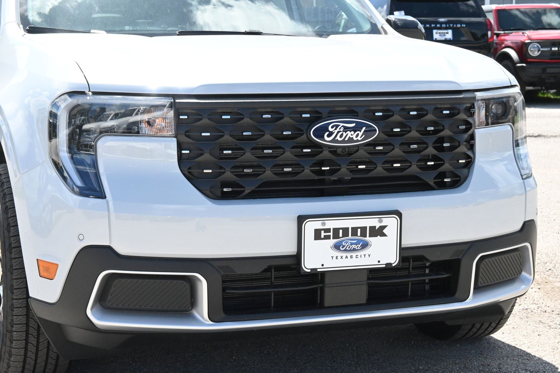 2026 Ford Maverick Lariat White at DeMontrond Ford