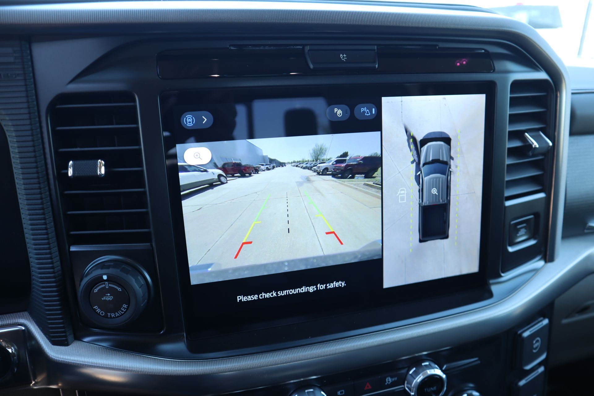 View vehicle photo 6