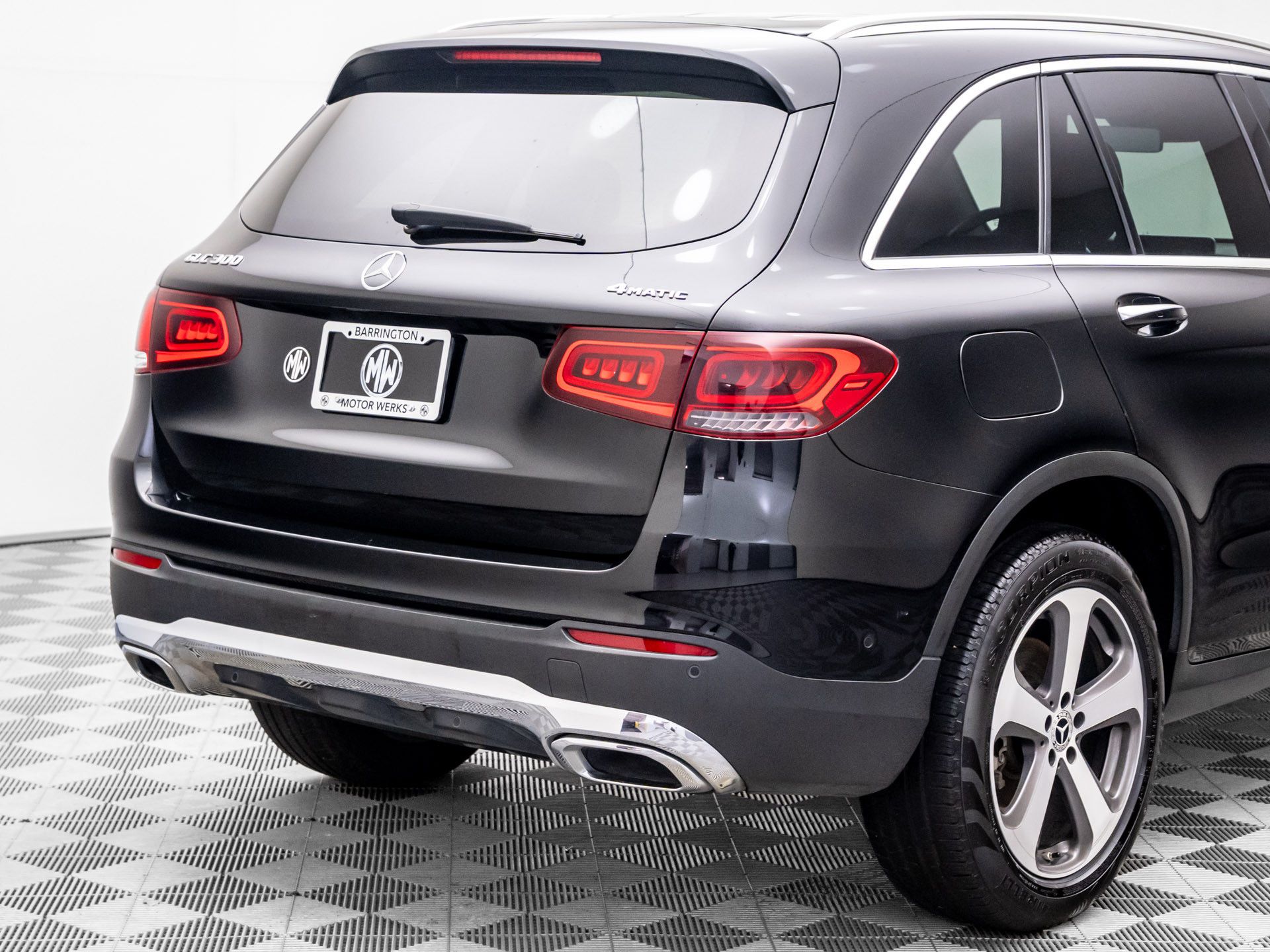 2022 Mercedes-Benz GLC GLC 300 photo