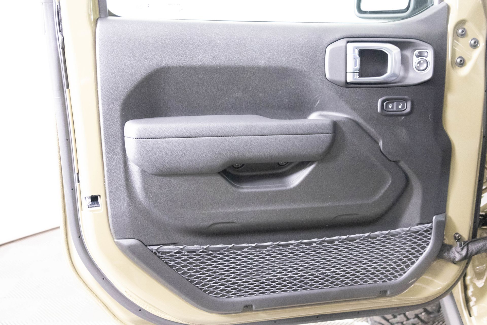 2026 JEEP WRANGLER - Image 14