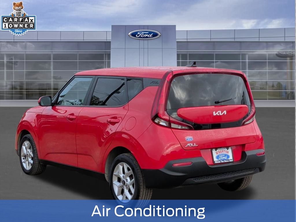 2022 Kia Soul LX - 3